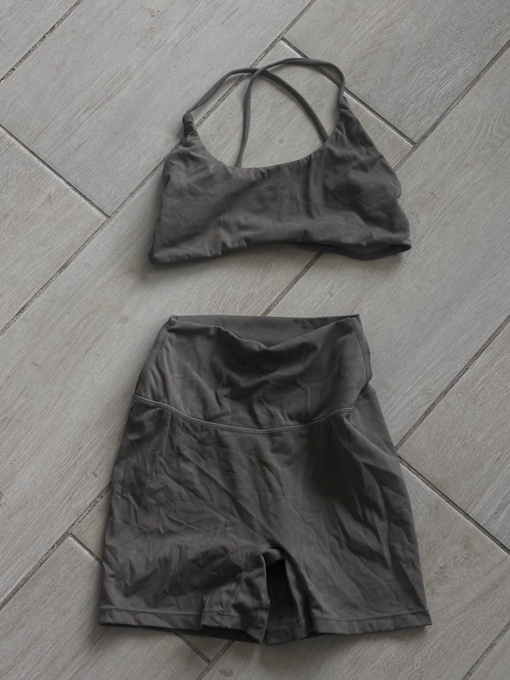 Crop Shop Boutique Women's Athletic Socks and Sleeve Set - taupe